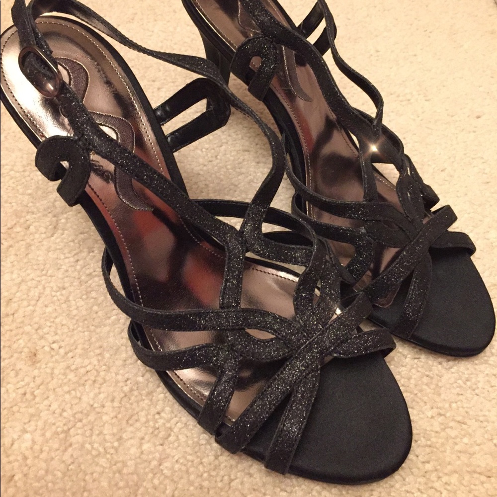 Black glitter Nina heels SZ 8.5